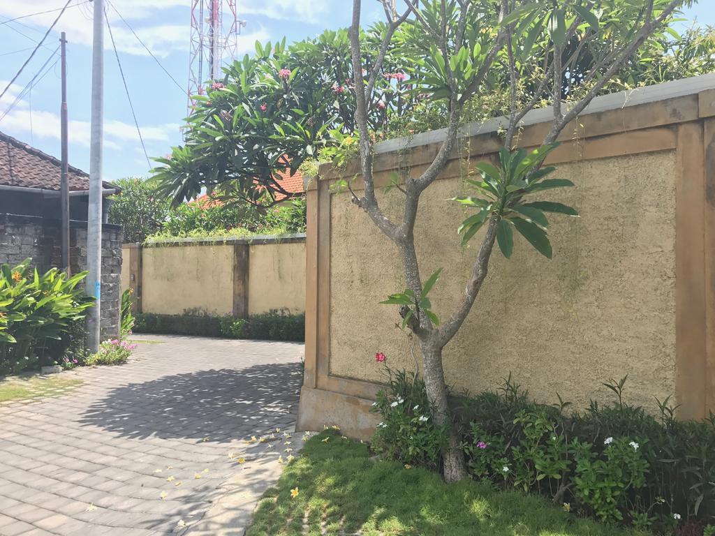 Astana Made Villas Sanur  Exterior photo